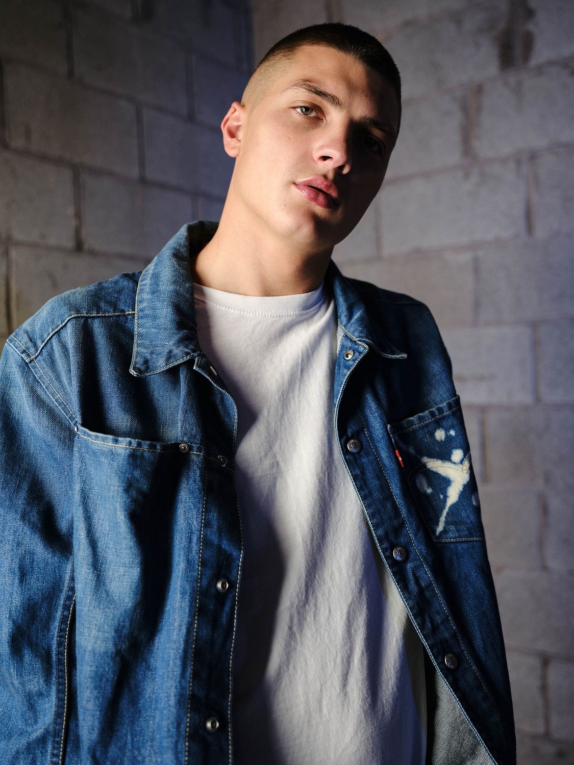 large-1758190680-3f3fbb47544950fe395b9109811d4083